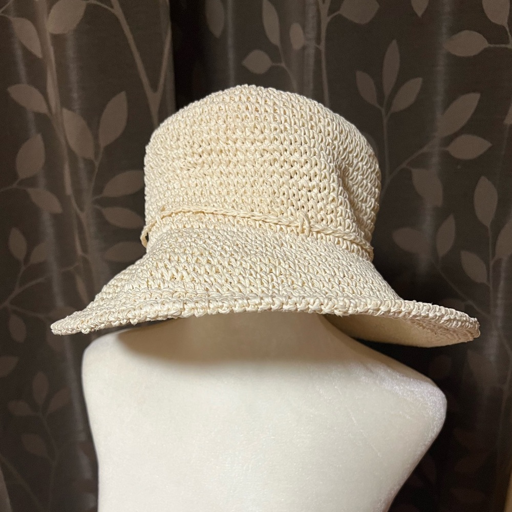 Sun Hat - Picture 3 of 4